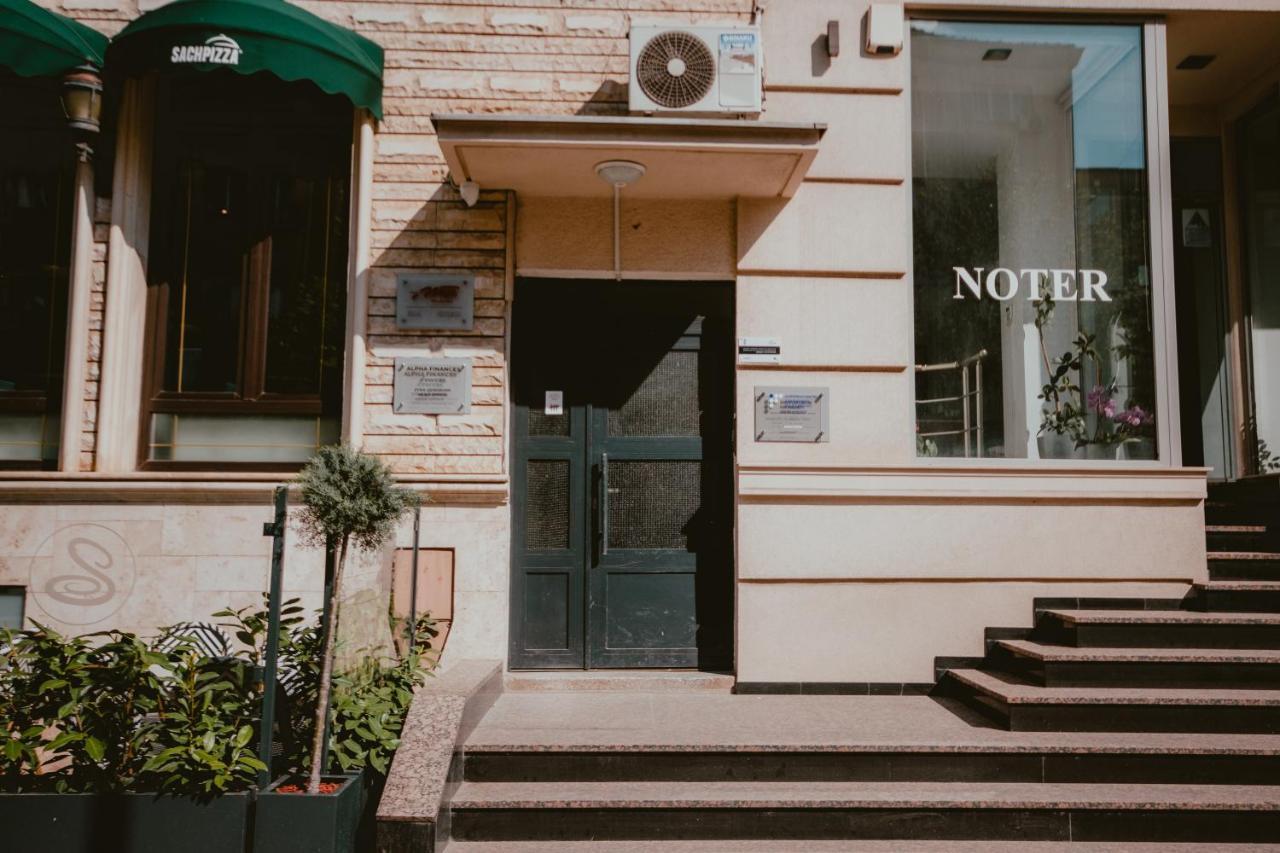 Bloom Suites Prishtinë Exterior photo